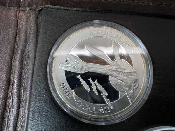 2010 Ancient Reptiles Silver Bullion Coin Set - Image 5