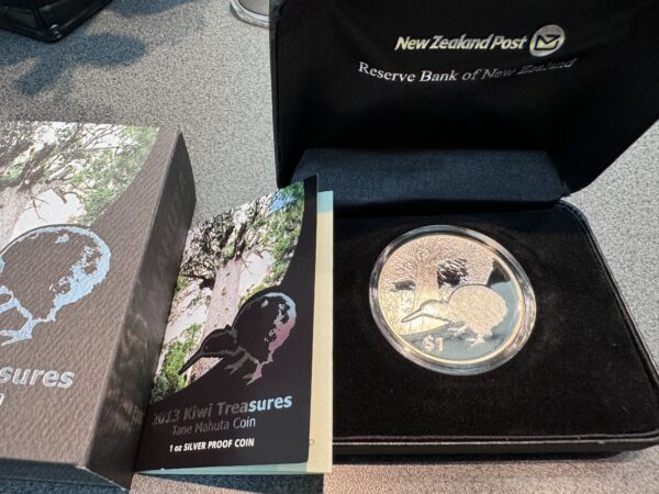 2013 Kiwi Treasures Silver Proof Coin - Image 3