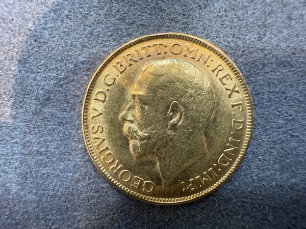 1911 Gold Full Sovereign Coin George V - Image 3