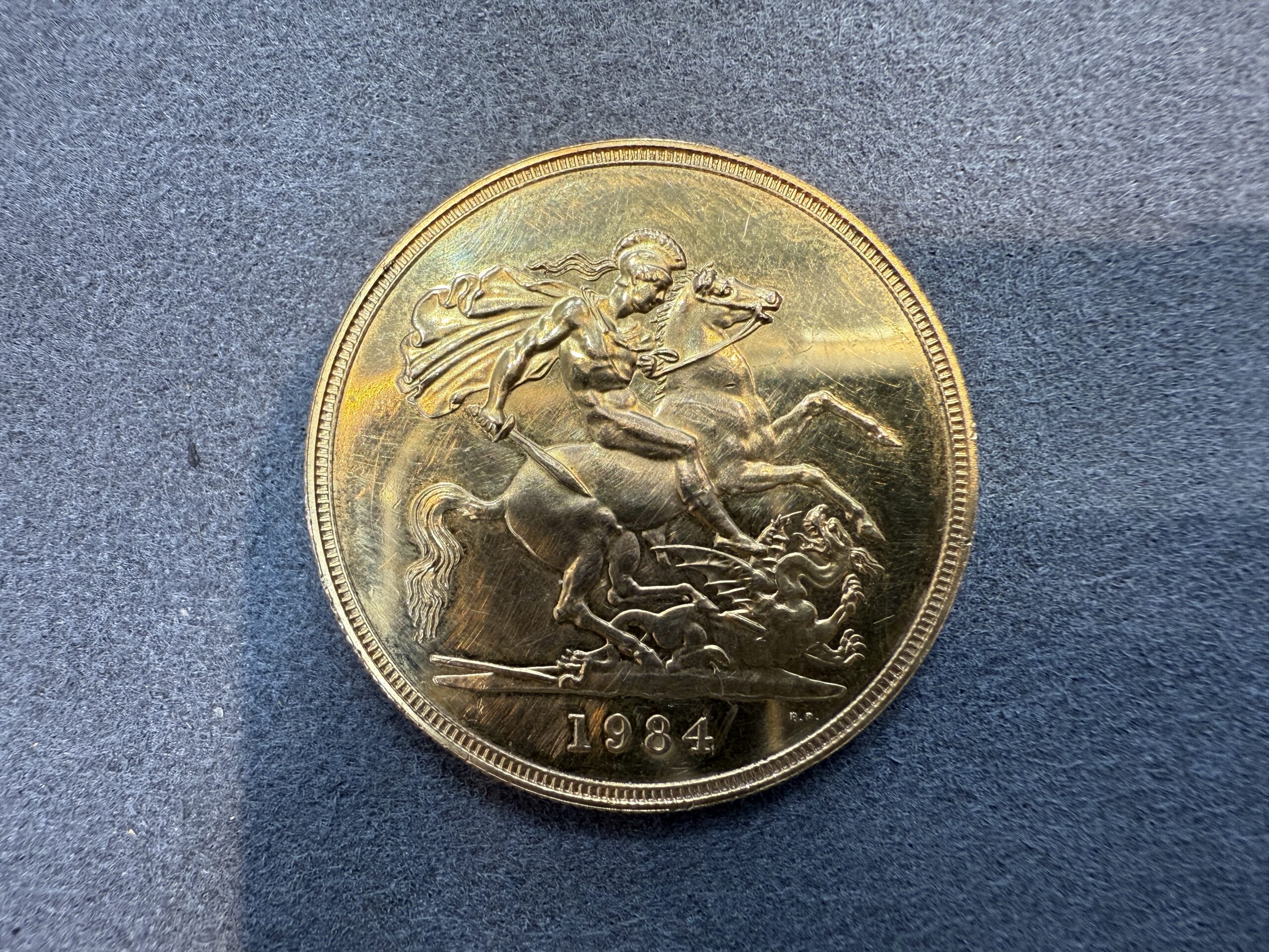 1984 United Kingdom Five Pound Sovereign Gold Coin Elizabeth